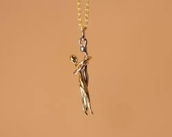 Couple Golden Pendant – Elegant Matching Necklace for Him & Her | Romantic Gift Couple Golden Pendant - قلادة زوجية ذهبية